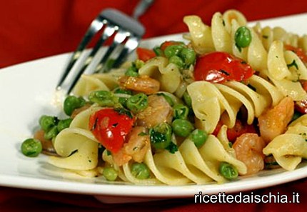 Fusilli gamberetti e piselli