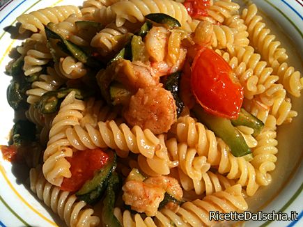 Fusilli gamberetti e zucchine