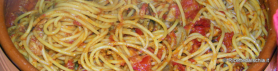 Bucatini al sugo di coniglio