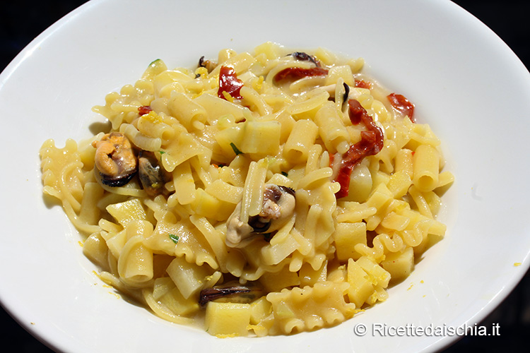 Pasta mista patate e cozze