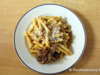 Ziti con ragù alla genovese